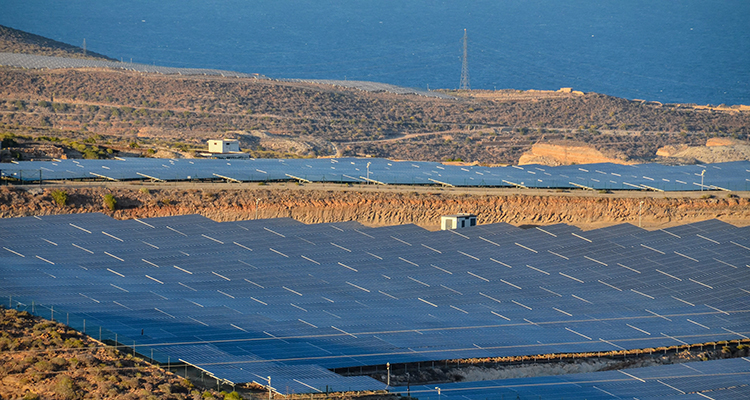 La reducción de la rentabilidad razonable podría costar al sector solar más de medio billón